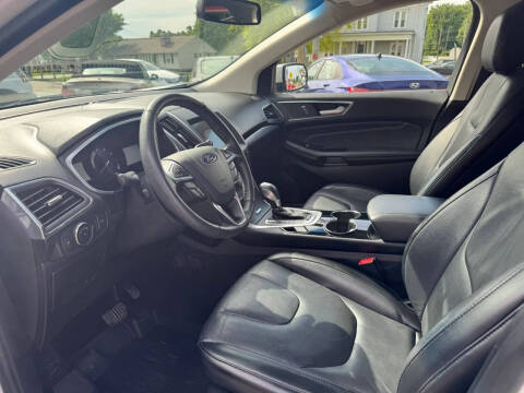 2018 Ford Edge Titanium