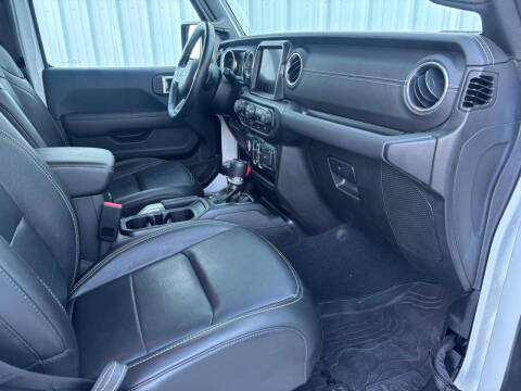 2022 Jeep Gladiator Overland