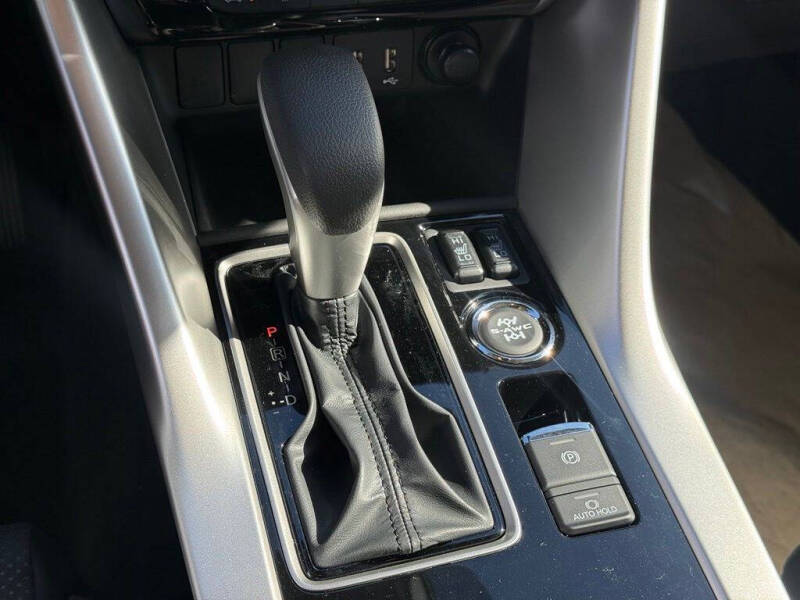 2026 Mitsubishi Eclipse Cross SE