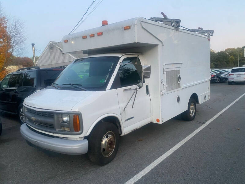 2002 Chevrolet Express Cutaway for sale at Shah Auto Sales in Abington MA