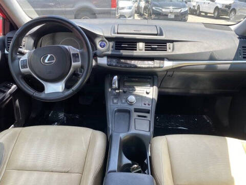 2012 Lexus CT 200h