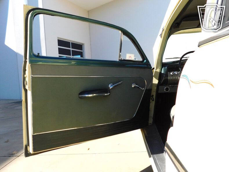 1951 Mercury Coupe