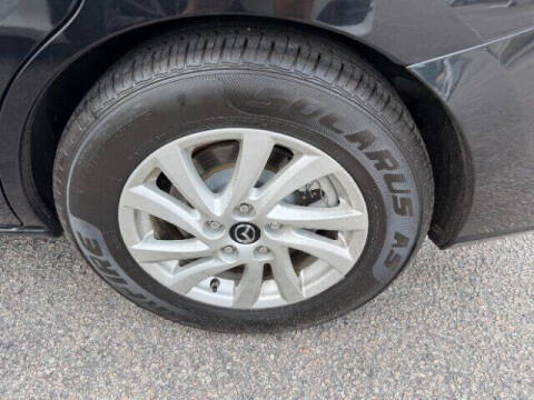 2013 Mazda MAZDA5 Sport