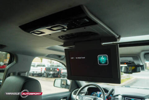 2017 GMC Yukon XL SLT