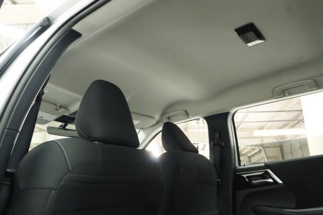 2026 Mitsubishi Outlander ES