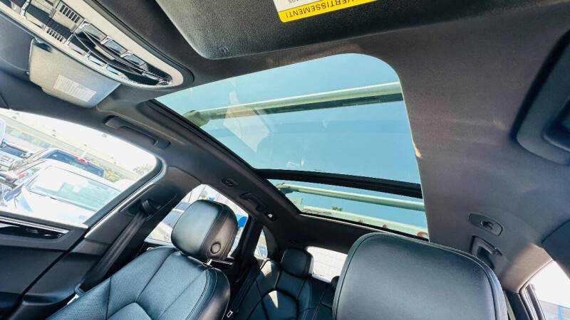 2018 Porsche Macan S