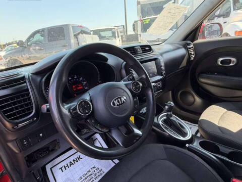 2018 Kia Soul +