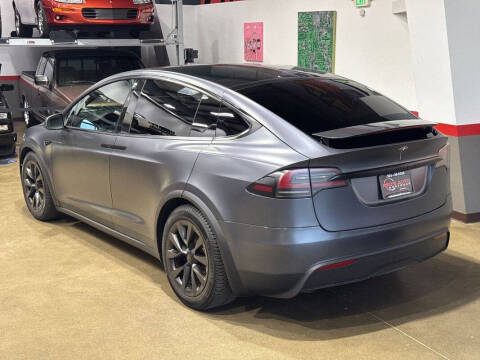 2022 Tesla Model X Plaid