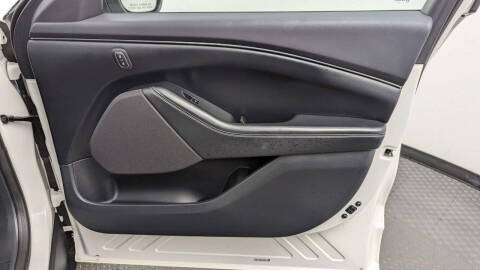 2024 Ford Mustang Mach-E Select