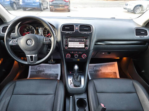 2013 Volkswagen Jetta SportWagen SE PZEV