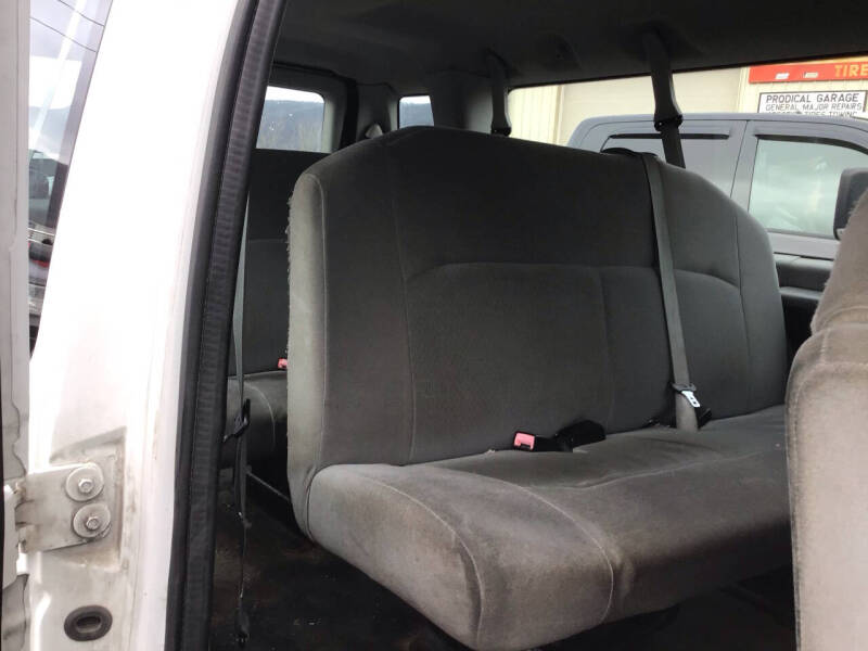 2012 Ford E-Series E-350 SD XLT