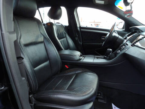 2016 Ford Taurus SEL