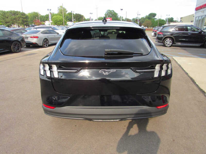 2021 Ford Mustang Mach-E Select