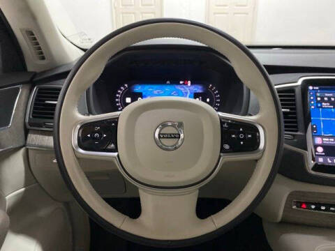 2024 Volvo XC90 B6 Core Bright Theme