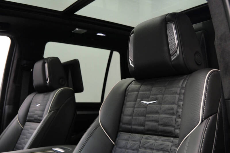 2026 Cadillac Escalade-V