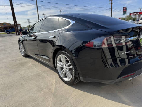 2014 Tesla Model S 85