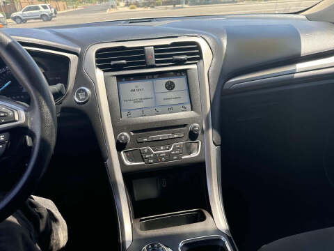 2018 Ford Fusion SE