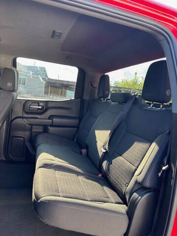 2023 Chevrolet Silverado 1500 Custom