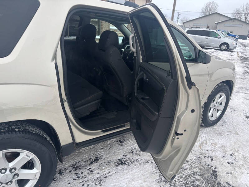 2014 GMC Acadia SLE-2