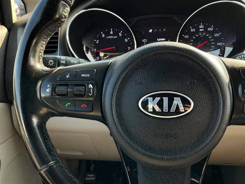 2017 Kia Sedona LX