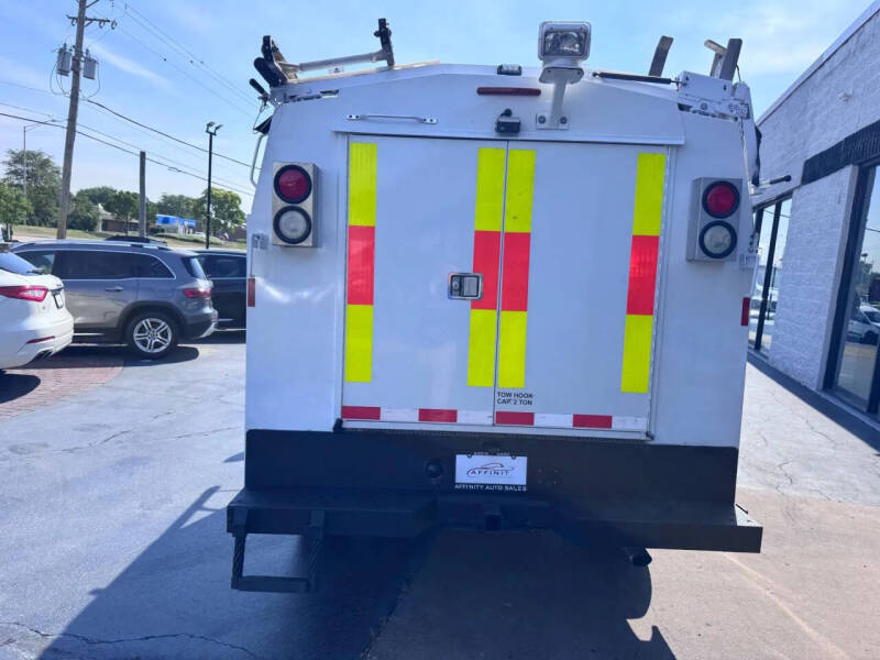 2015 Chevrolet Silverado 3500HD CC