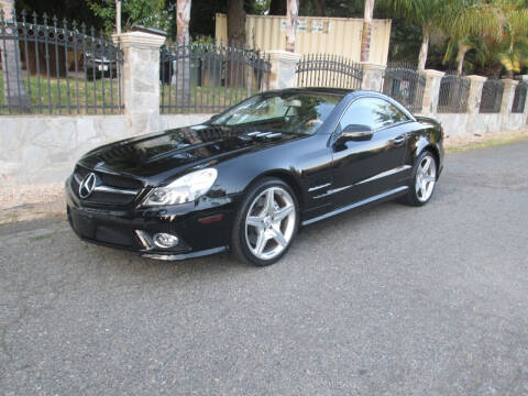 2009 Mercedes-Benz SL-Class for sale at Unique Plaza Auto Sales in Sacramento CA