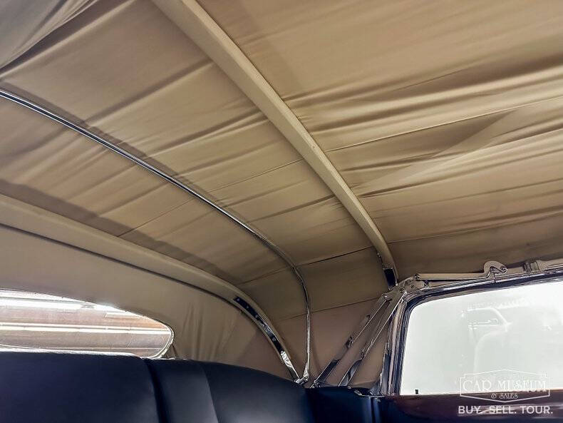 1937 Cadillac Series 85