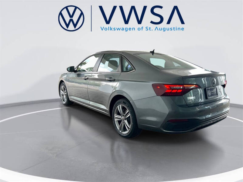 2024 Volkswagen Jetta SE
