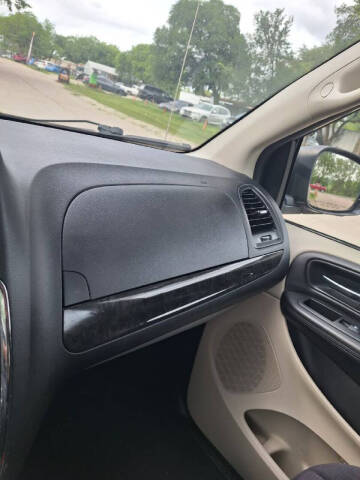 2013 Dodge Grand Caravan SE