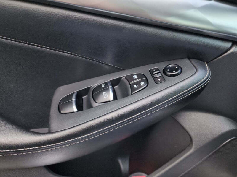 2023 Nissan Maxima