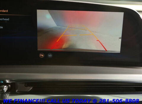 2024 Cadillac LYRIQ Luxury 1