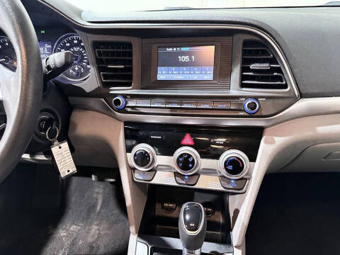 2019 Hyundai Elantra