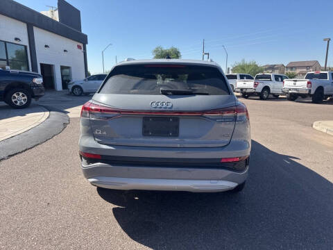 2022 Audi Q4 e-tron quattro Premium 50