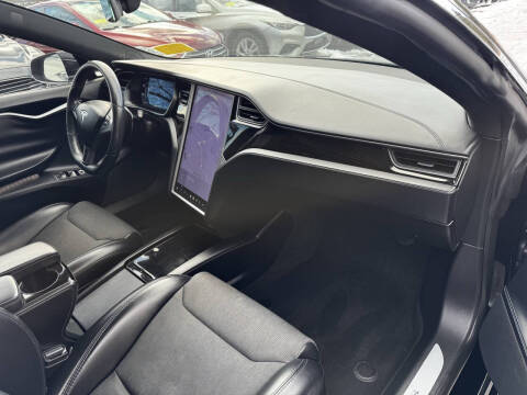 2018 Tesla Model S 75D