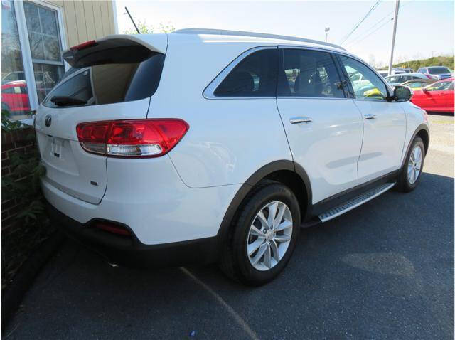 2017 Kia Sorento LX