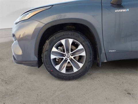 2020 Toyota Highlander Hybrid XLE