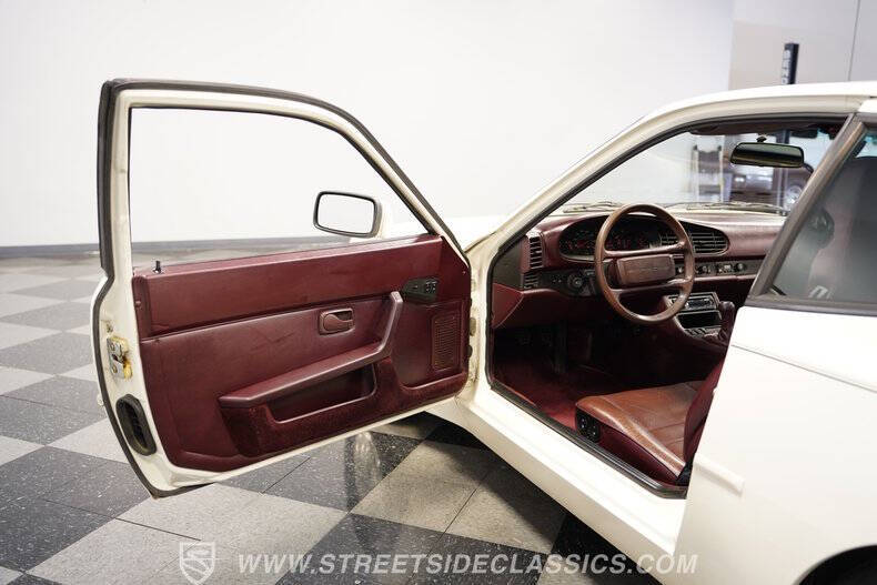1985 Porsche 944
