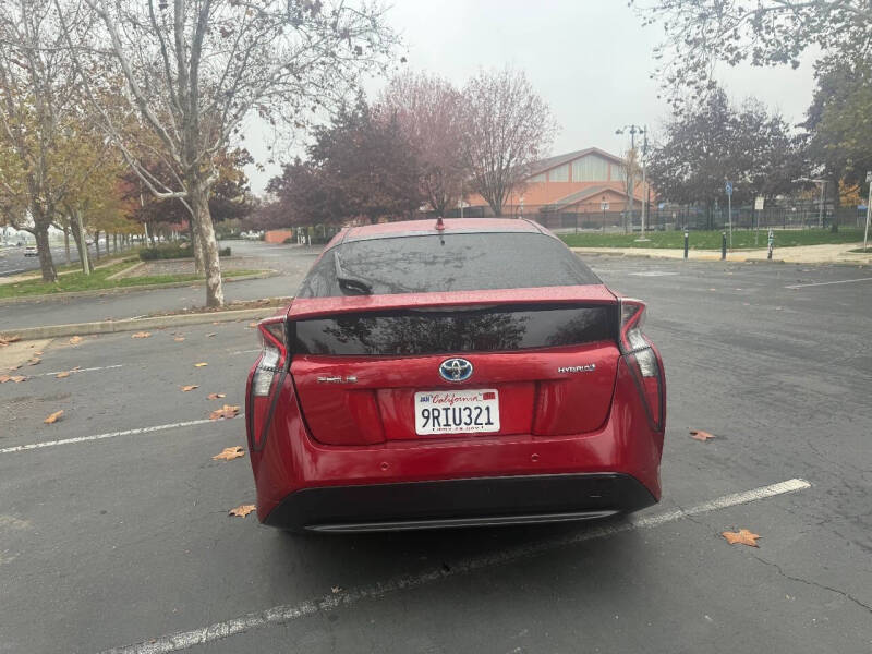 2017 Toyota Prius Two