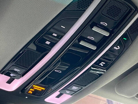 2022 Porsche Panamera 4S E-Hybrid