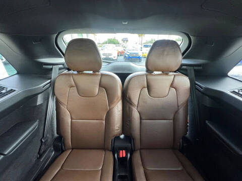 2018 Volvo XC90 T6 Inscription