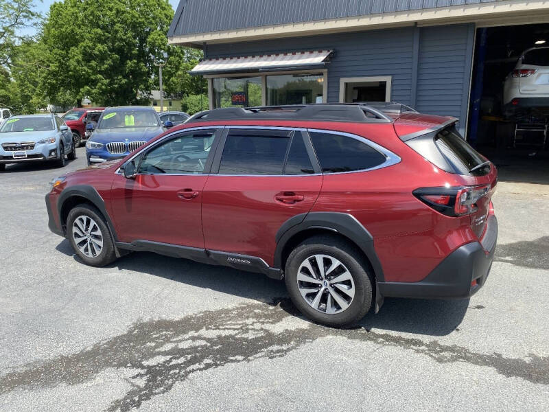 2024 Subaru Outback Premium