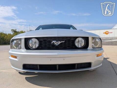 2005 Ford Mustang