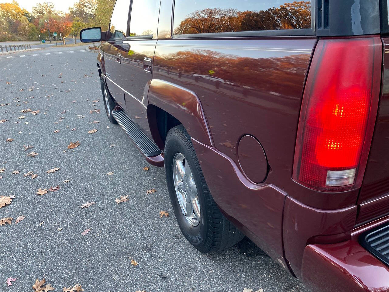 1999 Cadillac Escalade for sale at Vintage Motors USA in Roselle, NJ