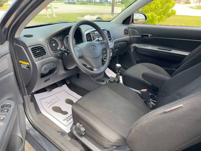 2009 Hyundai Accent SE