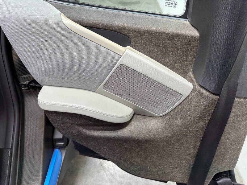 2014 BMW i3