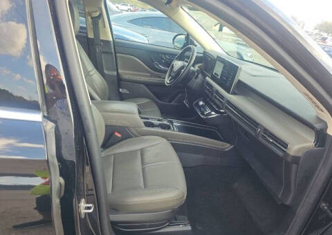 2023 Lincoln Corsair Standard