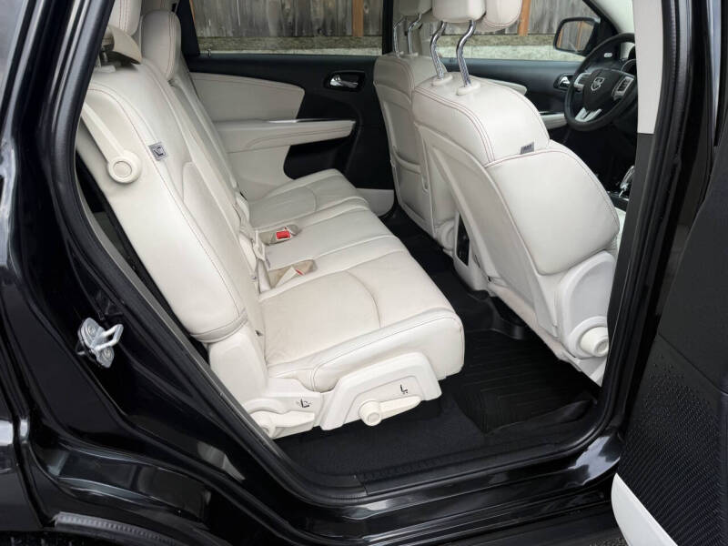 2013 Dodge Journey R/T