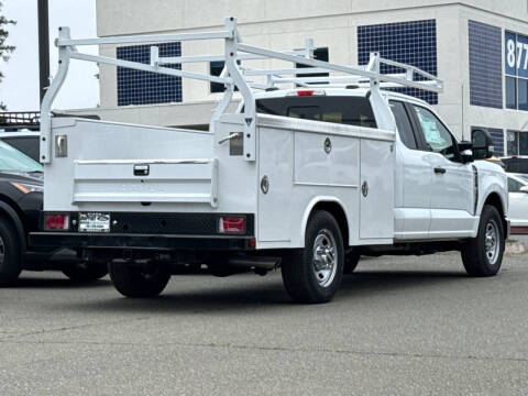 2025 Ford F-350 Super Duty XL