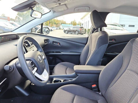 2018 Toyota Prius Two