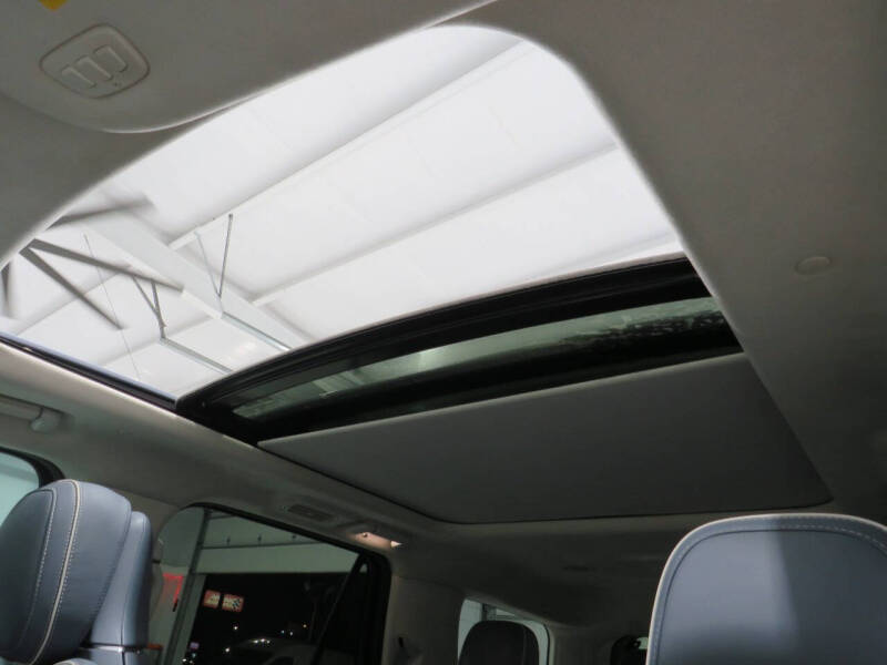 2019 Lincoln Navigator Black Label